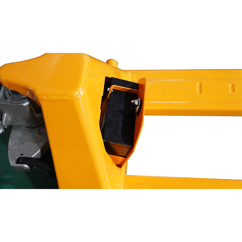 Semi-electric pallet truck CMG-20