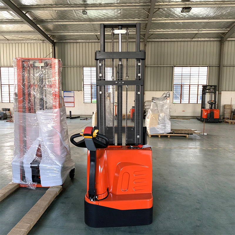 Walkie Electric Pallet Stacker